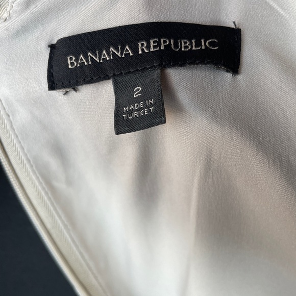 Banana Republic Leopard Dress - Ruffled Sleeves - Size 2 - - Picture 8 of 9